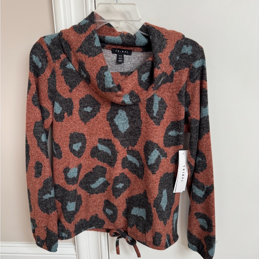 Tribal Women's Leopard Print Sweater - Orange and Gray